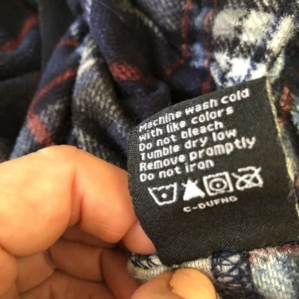 BLUE PLAID VAN HEUSEN PAJAMA PANTS